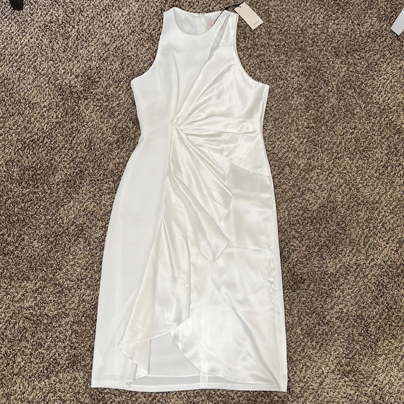 cinq a sept Dresses & Skirts - NWT 5a7 Clinq a Sept White Ruffle Dress